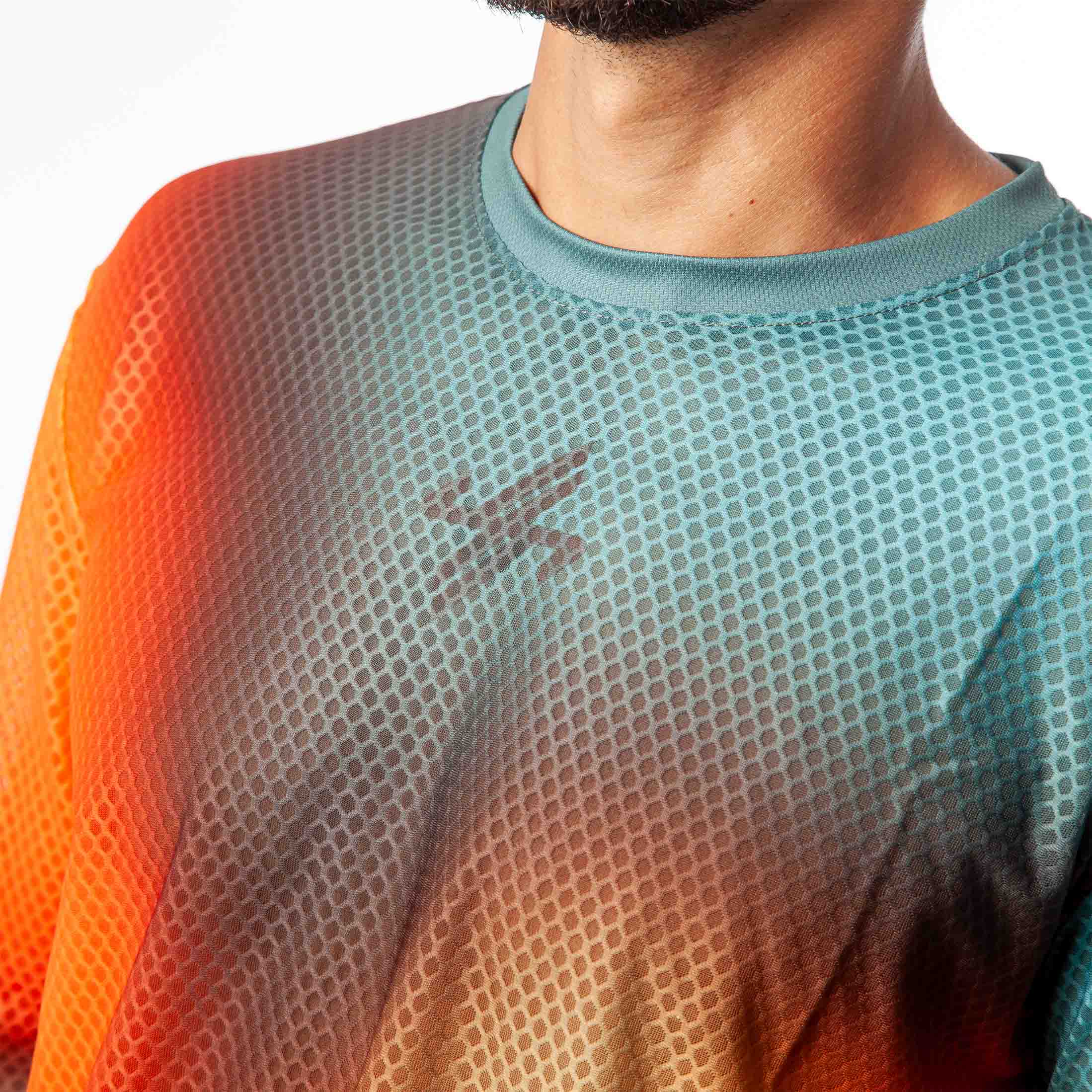 CAMISETA MANGA LARGA PRO R AURA NARANJA HOMBRE
