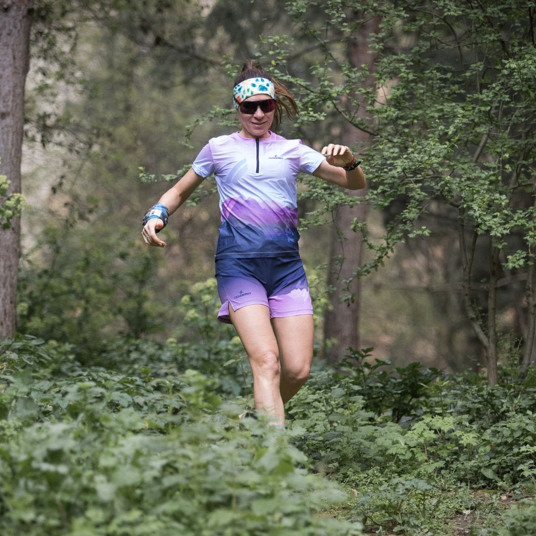 Las 2 camisetas de Trail más óptimas para las salidas con calor. - Teamergy