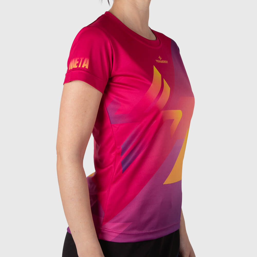 lateral camiseta tirantes running y atletismo personalizada Teamergy