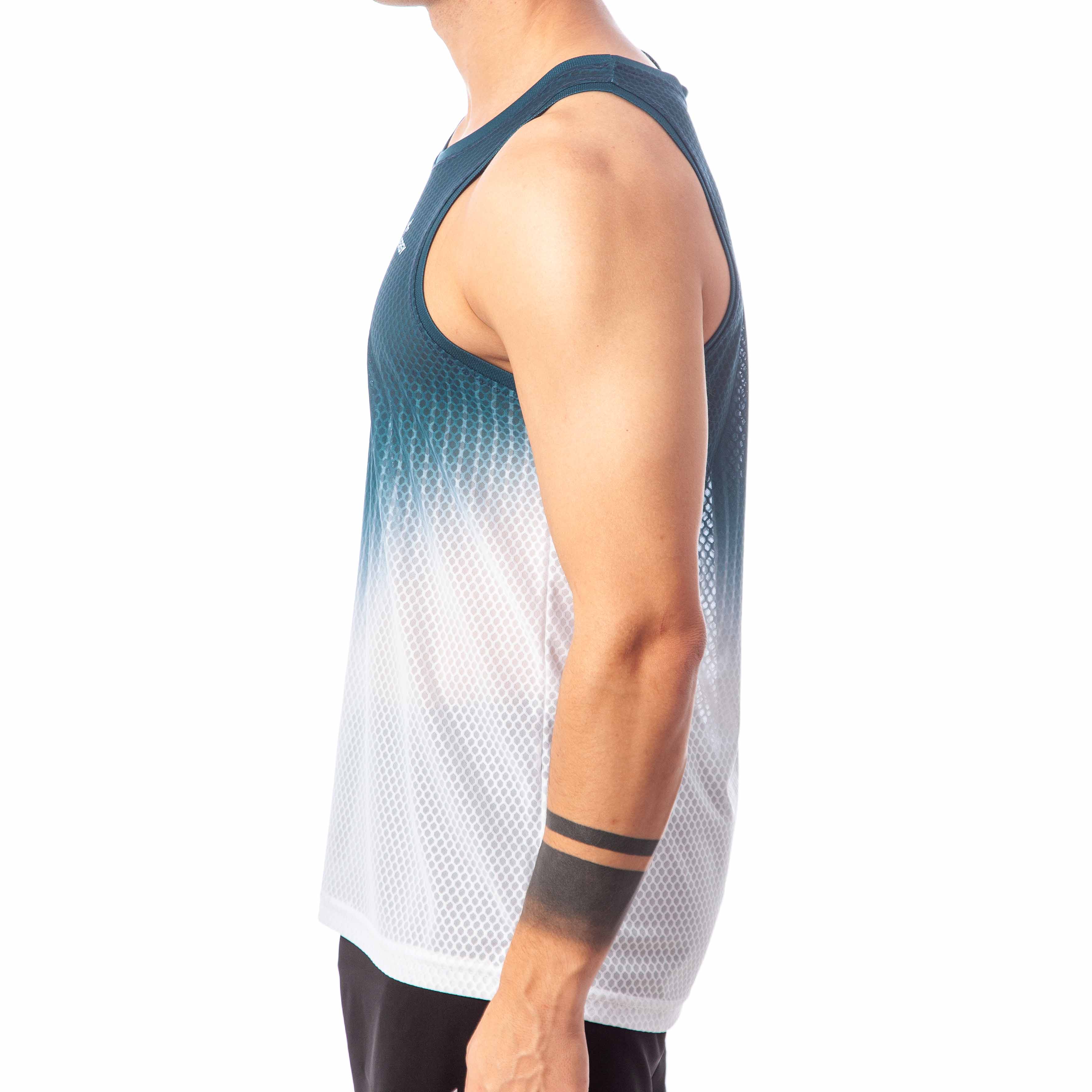 PRO RESISTANT BREATHABLE SLEEVELESS T-SHIRT