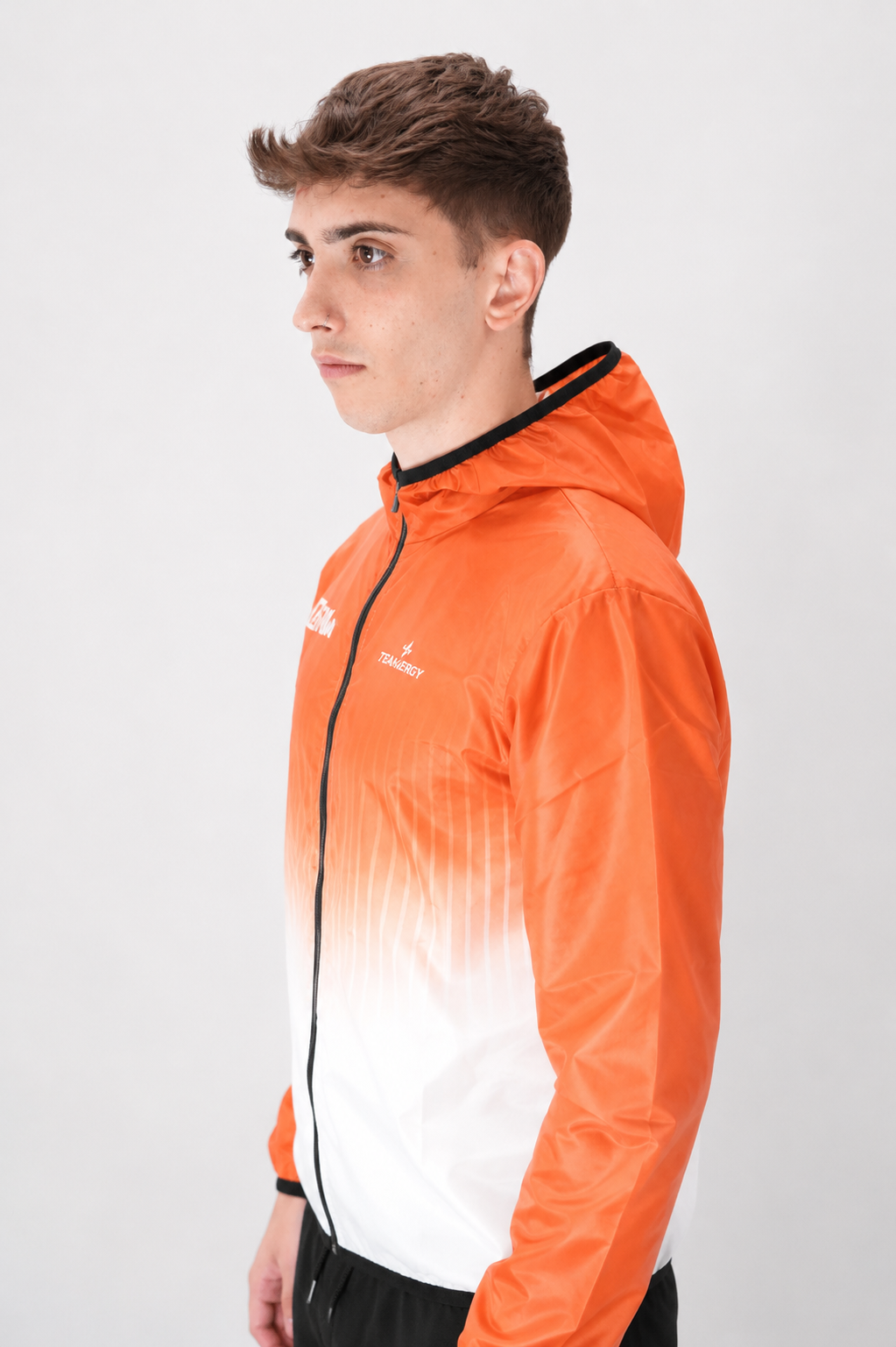 BASIC WINDBREAKER (NO HOOD, NO POCKETS)