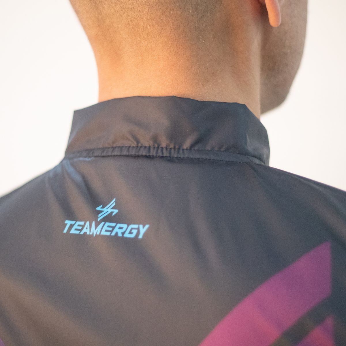 CHALECO CORTAVIENTOS RUNNING CRONO - Teamergy